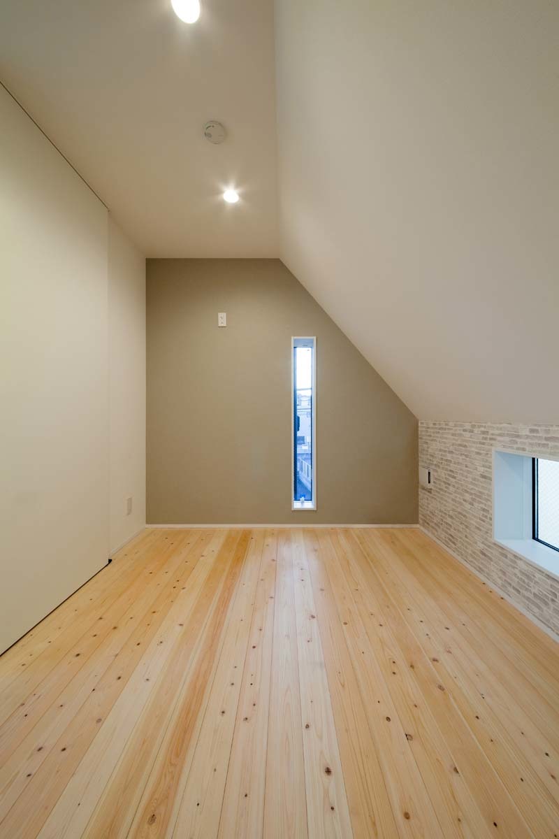 小屋裏の居室